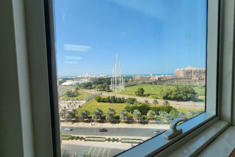 Снять в аренду квартиру в Al Khalidiya, Абу-Даби, ОАЭ 2 спальни, 102м2, № 572789 - фото 16