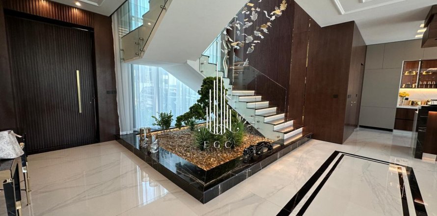 Villa en Ghantoot, Abu Dhabi, EAU 5 dormitorios, 679.8 m² № 572787