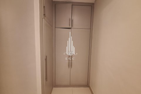 آپارتمان برای اجاره در Tourist Club Area، Abu Dhabi، امارات متحده عربی 3 خوابه ، 227.6 متر مربع ، شماره 499955 - تصویر 21