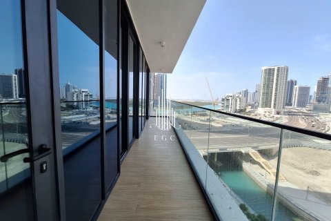 Apartment til salg i Al Reem Island, Abu Dhabi, UAE 2 soveværelser, 141.8 kvm № 499979 - foto 3