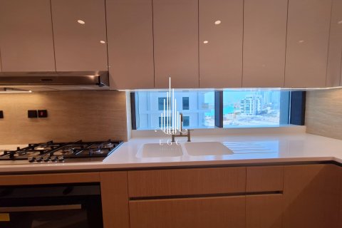 Apartment til salg i Al Reem Island, Abu Dhabi, UAE 2 soveværelser, 141.8 kvm № 499979 - foto 12