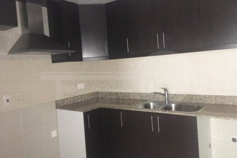 Huoneisto Al Khalidiya, Abu Dhabi, Arabiemiraatit 2 makuuhuonetta, 148.6 m2 № 410465 - kuva 5