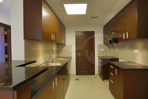 Huoneisto Al Reem Island, Abu Dhabi, Arabiemiraatit 2 makuuhuonetta, 119.5 m2 № 410466 - kuva 5