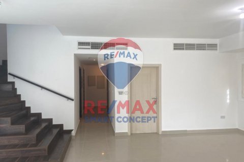 Vila u Al Reef, Abu Dhabi, UAE 5 spavaćih soba, 273.4 m2 Br. 567193 - fotografija 11