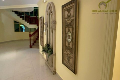Снять в аренду виллу в Al Dhait, Рас-эль-Хайма, ОАЭ 10 спален, 1114.8м2, № 454557 - фото 24