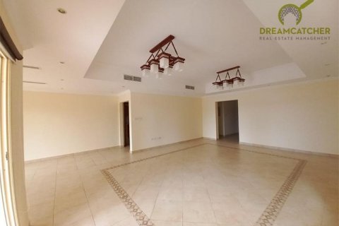 Duplex in Al Hamra Village, Ras Al Khaimah, UAE 4 bedrooms, 448.1 sq.m. № 407840 - photo 5