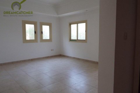 Duplex in Al Hamra Village, Ras Al Khaimah, UAE 4 bedrooms, 448.1 sq.m. № 407840 - photo 23