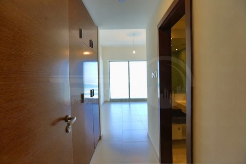 Huoneisto Al Reem Island, Abu Dhabi, Arabiemiraatit 3 makuuhuonetta, 146 m2 № 407498 - kuva 13