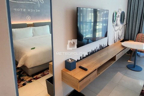 Lägenhet till försäljning i Palm Jumeirah, Dubai, UAE 33 kvm Nr. 542652 - fotografi 7