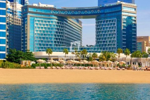 Lägenhet till försäljning i Palm Jumeirah, Dubai, UAE 33 kvm Nr. 542652 - fotografi 16