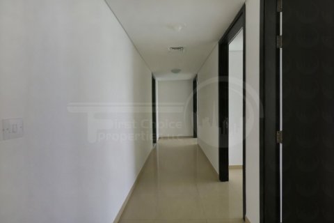 Apartmen di Al Reem Island, Abu Dhabi, UAE 3 bilik tidur, 200 meter persegi № 407677 - foto 13