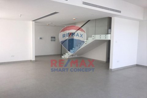 Vilë në Al Salam Street, Abu Dhabi, Emiratet e Bashkuara Arabe 5 dhoma gjumi, 288.1 m2. № 580217 - Foto 6