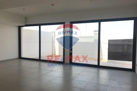 Vilë në Al Salam Street, Abu Dhabi, Emiratet e Bashkuara Arabe 5 dhoma gjumi, 288.1 m2. № 580217 - Foto 5