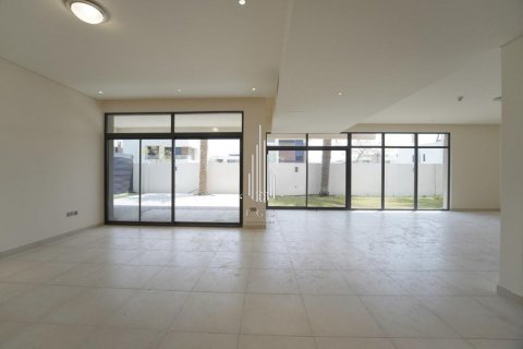 וילה להשכרה ב Yas Island, Abu Dhabi, איחוד האמירויות  5 חדרי שינה, 650.3 מ"ר, מספר 557931 - תמונה 8