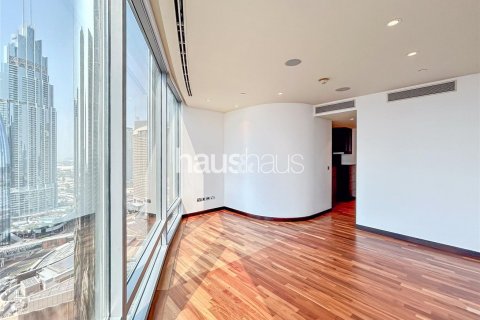 Apartament në Downtown Dubai (Downtown Burj Dubai), Emiratet e Bashkuara Arabe 3 dhoma gjumi, 217 m2. № 626129 - Foto 4