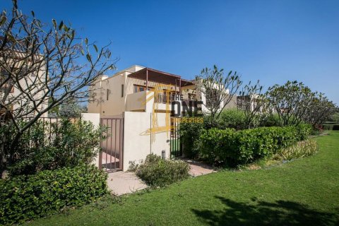 Villa à vendre à  Mina Al Arab, Ras Al Khaimah, EAU 3 chambres, 326.9 m2 № 576020 - photo 6
