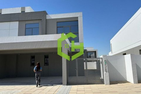 Βίλα σε Dubai South (Dubai World Central), Dubai, ΗΑΕ 4 υπνοδωμάτια, 444.5 τ.μ. Αρ. 616755 - φωτογραφία 7