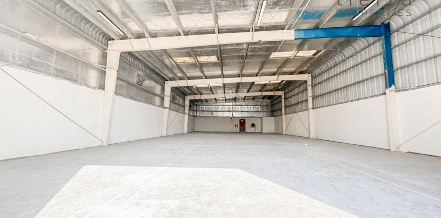 מחסן ב Al Quoz, Dubai, איחוד האמירויות 371.6 מ"ר מספר 569352