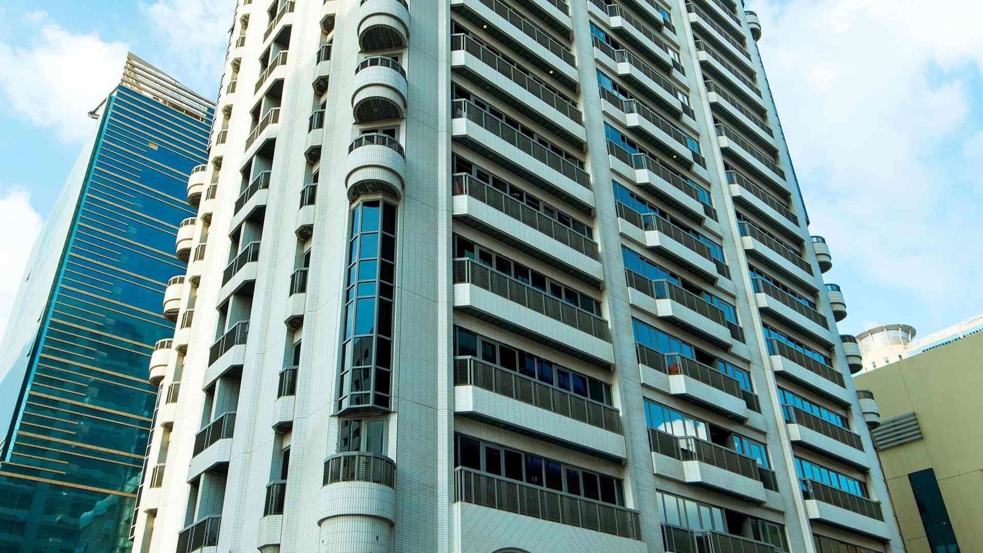 AL TAGHREED TOWER