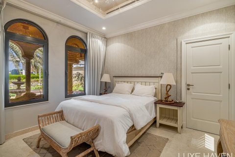 Villa zur Miete in Palm Jumeirah, Dubai, VAE 4 Schlafzimmer, 380.9 m2 Nr. 424838 - Foto 17