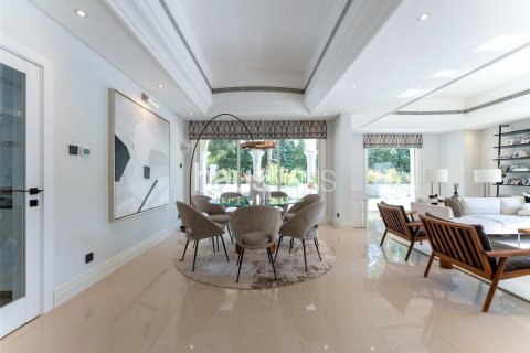 Willa na sprzedaż w Dubai Investment Park, Dubai, ZEA 5 sypialnie, 613 mkw., nr 625170 - zdjęcie 24