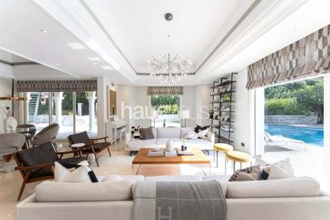 Willa na sprzedaż w Dubai Investment Park, Dubai, ZEA 5 sypialnie, 613 mkw., nr 625170 - zdjęcie 5