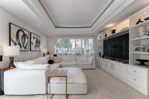 Willa na sprzedaż w Dubai Investment Park, Dubai, ZEA 5 sypialnie, 613 mkw., nr 625170 - zdjęcie 4