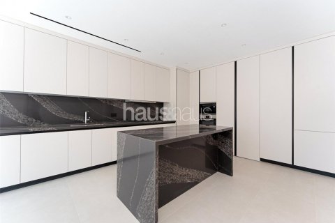 Вилла Дубай Инвестмент Парк, БАӘ-да 5 жатын бөлмелер, 577 м² № 625169 - фото 25