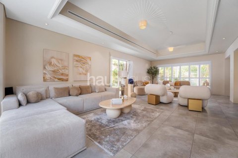 Villa à vendre à  Dubai Investment Park, Dubai, EAU 4 chambres, 404 m2 № 625168 - photo 6