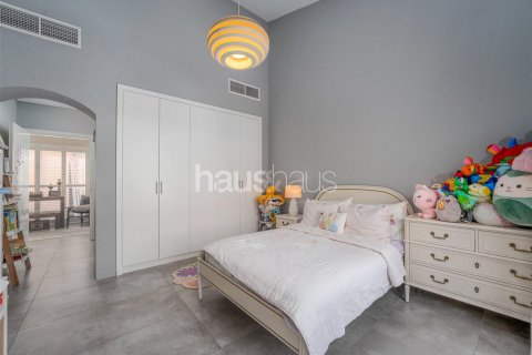 Villa à vendre à  Dubai Investment Park, Dubai, EAU 4 chambres, 404 m2 № 625168 - photo 16