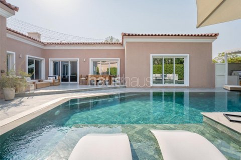 Villa à vendre à  Dubai Investment Park, Dubai, EAU 4 chambres, 404 m2 № 625168 - photo 2