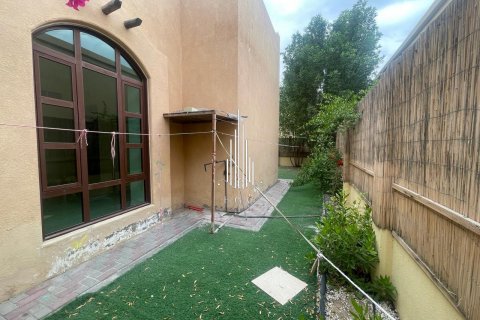 Вилла Sas Al Nakheel, Абу-Даби, БАӘ-да 3 жатын бөлмелер, 250.8 м² № 534157 - фото 23