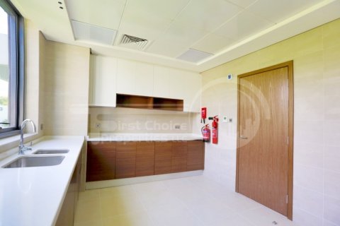 Villa uthyres i Yas Island, Abu Dhabi, UAE 4 sovrum, 445 kvm Nr. 410616 - fotografi 15