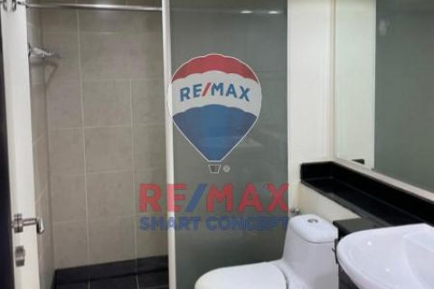 Villa en venta en Al Reef, Abu Dhabi, EAU 5 dormitorios, 348.3 m2 № 482522 - foto 15
