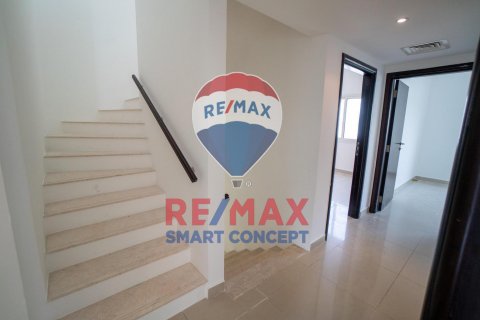 Villa en venta en Al Reef, Abu Dhabi, EAU 5 dormitorios, 273.3 m2 № 482524 - foto 6