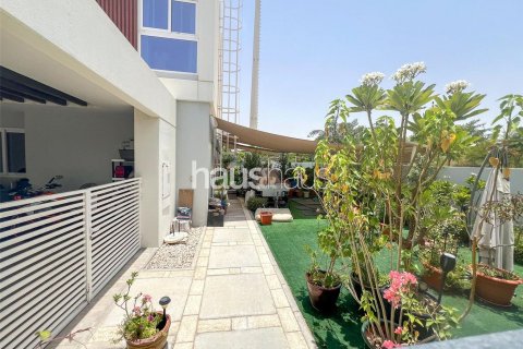 تاون هاوس للبيع في Dubai Land، دبي، الإمارات العربية المتحدة 4 غرفة نوم ، 209 متر مربع ، رقم 625236 - صورة 16