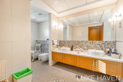 Üürile anda villa asukohaga Jumeirah Park, Dubai, AÜE: 5 magamistoaga, 435.62 m² Nr 405135 - pilt 12