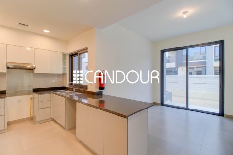 Townhouse til leje i Dubai Hills Estate, Dubai, UAE 4 soveværelser, 286.7 kvm № 572564 - foto 2