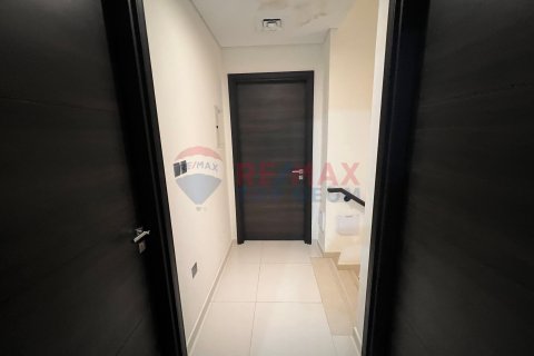 וילה למכירה ב Dubai, איחוד האמירויות  3 חדרי שינה, 112.2 מ"ר, מספר 556474 - תמונה 12