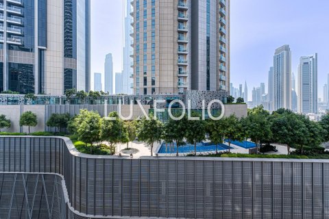 Apartamento en Downtown Dubai (Downtown Burj Dubai), Dubai, EAU 3 dormitorios, 142 m² № 627439