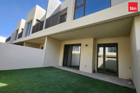 Townhouse in Dubai, UAE 3 bedrooms, 142 sq.m. № 570889 - photo 17
