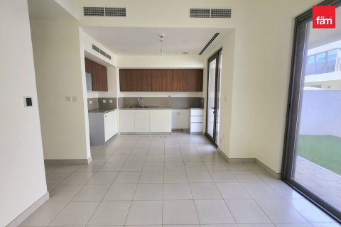Townhouse in Dubai, UAE 3 bedrooms, 142 sq.m. № 570889 - photo 3