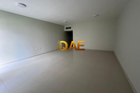 Mirdif, Dubai, BAE’de kiralık villa 4 yatak odası, 144.2 m&sup2; No 576002 - fotoğraf 7