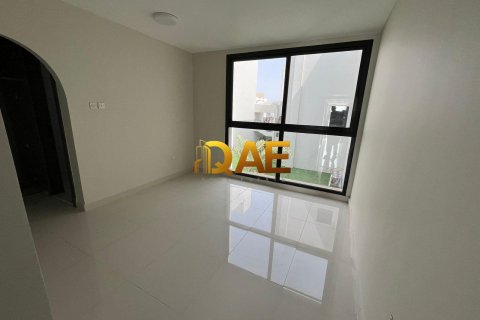 Mirdif, Dubai, BAE’de kiralık villa 4 yatak odası, 144.2 m&sup2; No 576002 - fotoğraf 21