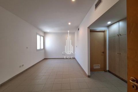 Villa sa Abu Dhabi, UAE 7 silid-tulugan, 696.8 sq.m. № 535318 - larawan 18