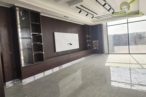 Villa zum Verkauf in Ajman, VAE 4 Schlafzimmer, 473.8 m2 Nr. 477382 - Foto 3