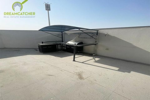 Villa zum Verkauf in Ajman, VAE 4 Schlafzimmer, 473.8 m2 Nr. 477382 - Foto 4