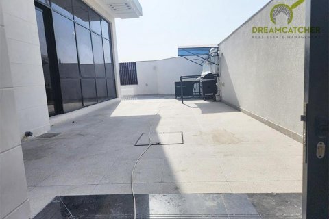 Villa zum Verkauf in Ajman, VAE 4 Schlafzimmer, 473.8 m2 Nr. 477382 - Foto 5