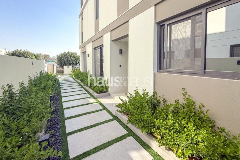 Villa till försäljning i Tilal Al Ghaf, Dubai, UAE 4 sovrum, 317 kvm Nr. 625736 - fotografi 2