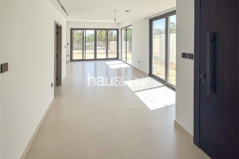 Villa till försäljning i Tilal Al Ghaf, Dubai, UAE 4 sovrum, 317 kvm Nr. 625736 - fotografi 8